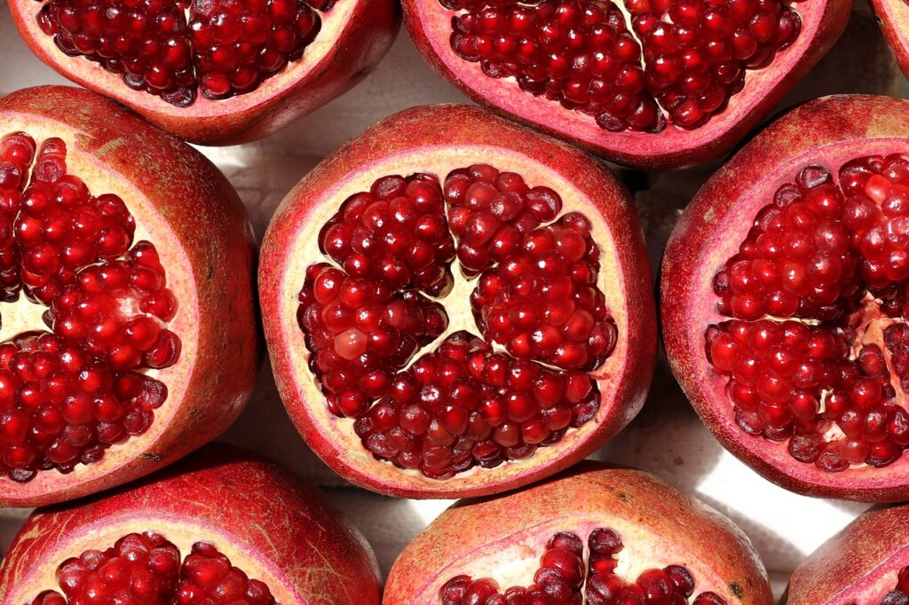 fruits, pomegranate, healthy, ripe, tasty, pomegranate, pomegranate, pomegranate, pomegranate, pomegranate