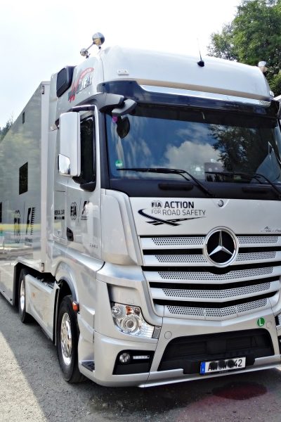 truck, formula 1, mercedes, white, sauber, truck, truck, truck, truck, truck